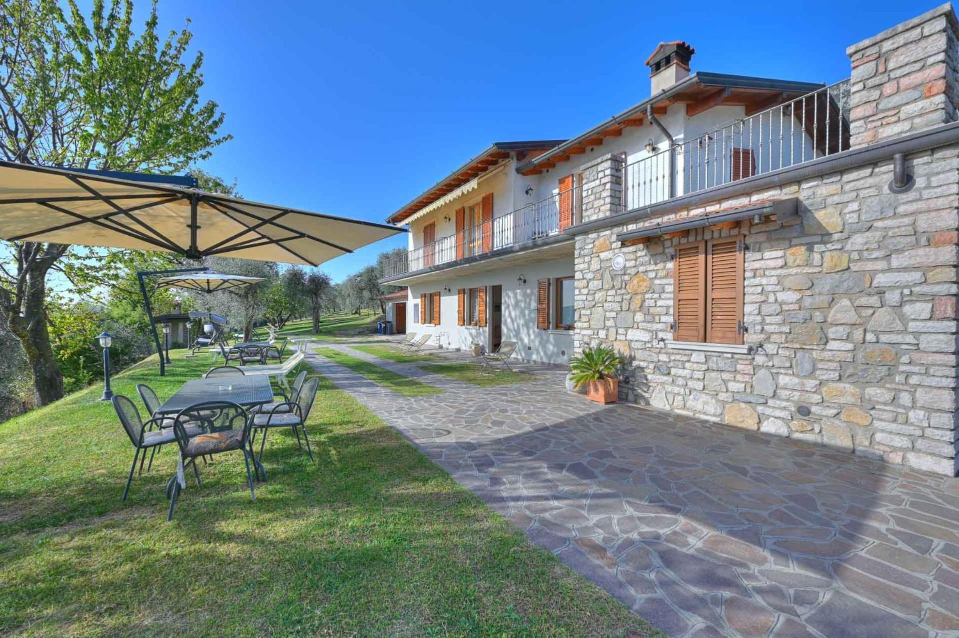 Agriturismo L'Uliveto Гарньяно Экстерьер фото