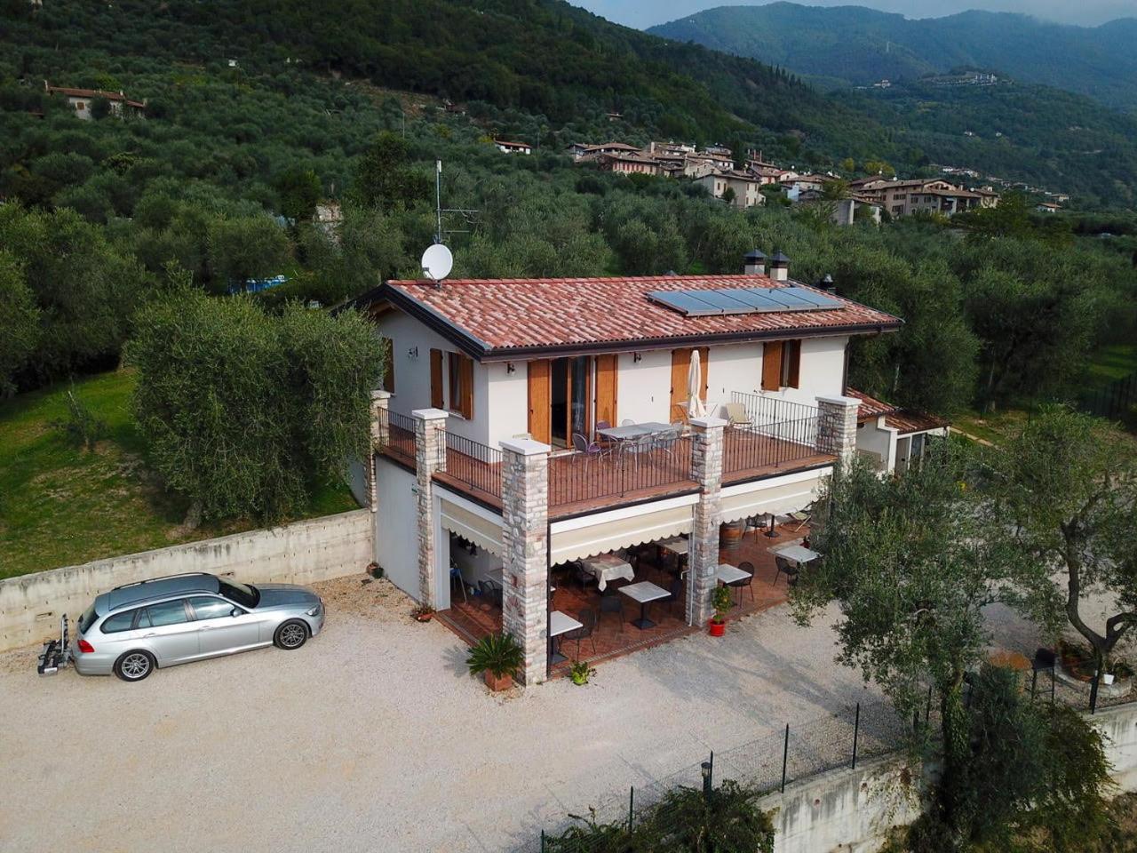 Agriturismo L'Uliveto Гарньяно Экстерьер фото